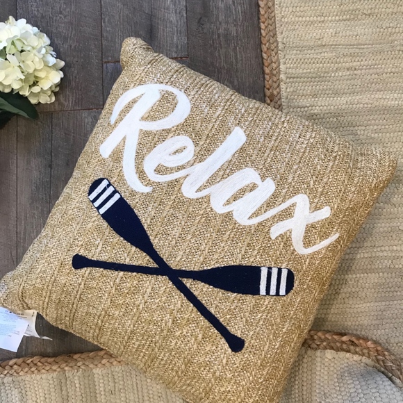 tommy bahama cushion covers